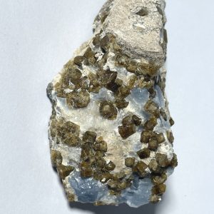 Vésuvianite Idocrase
