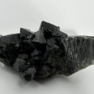 Epidote (pièce muséale)